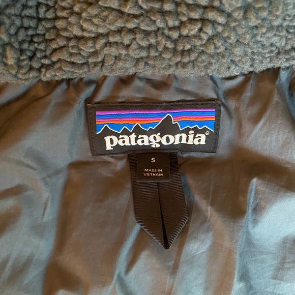 Patagonia | Girls Down Parka (S) - Picture 4 of 9